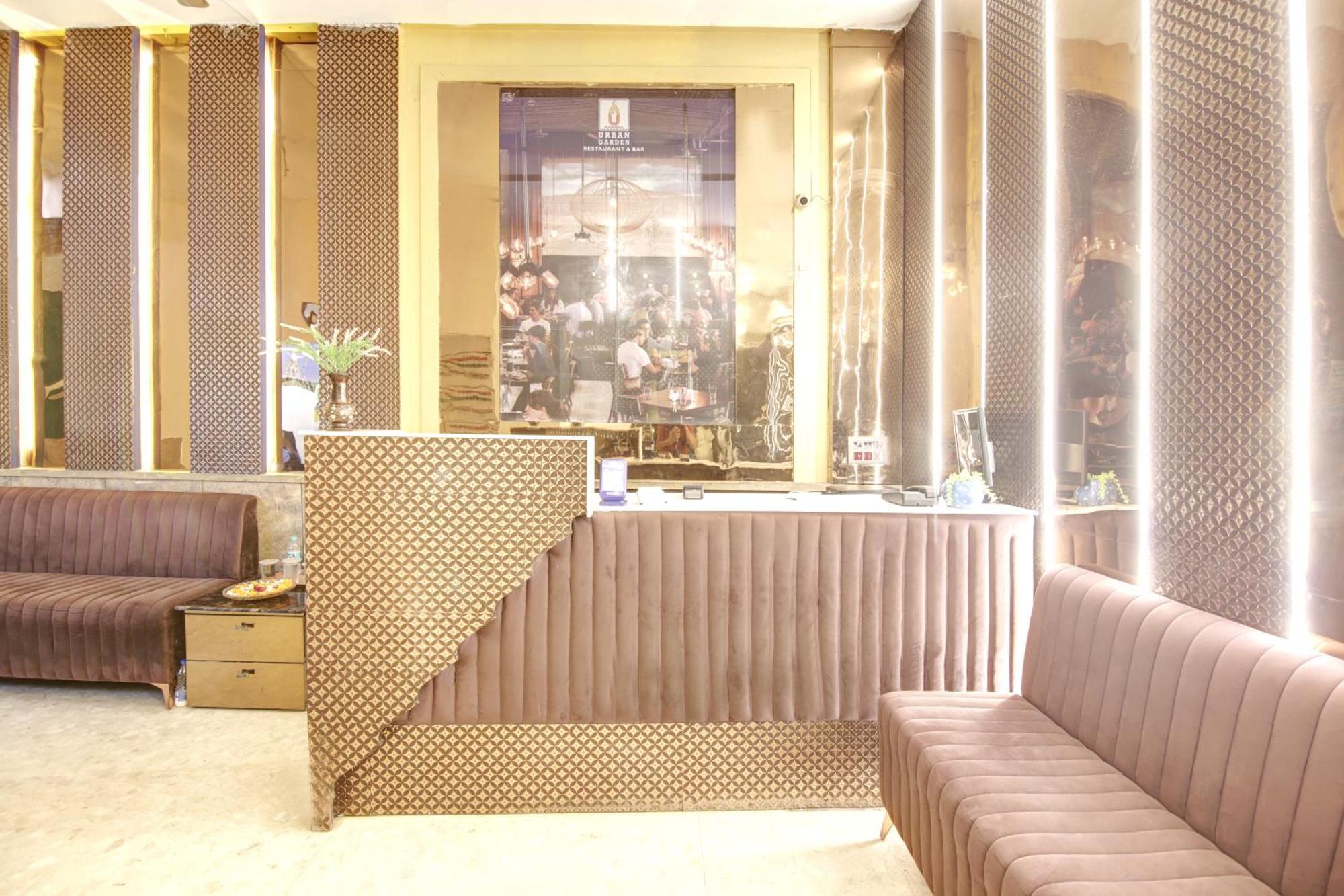 Hotel Wk Comfort - Near White Clove 뉴델리 외부 사진