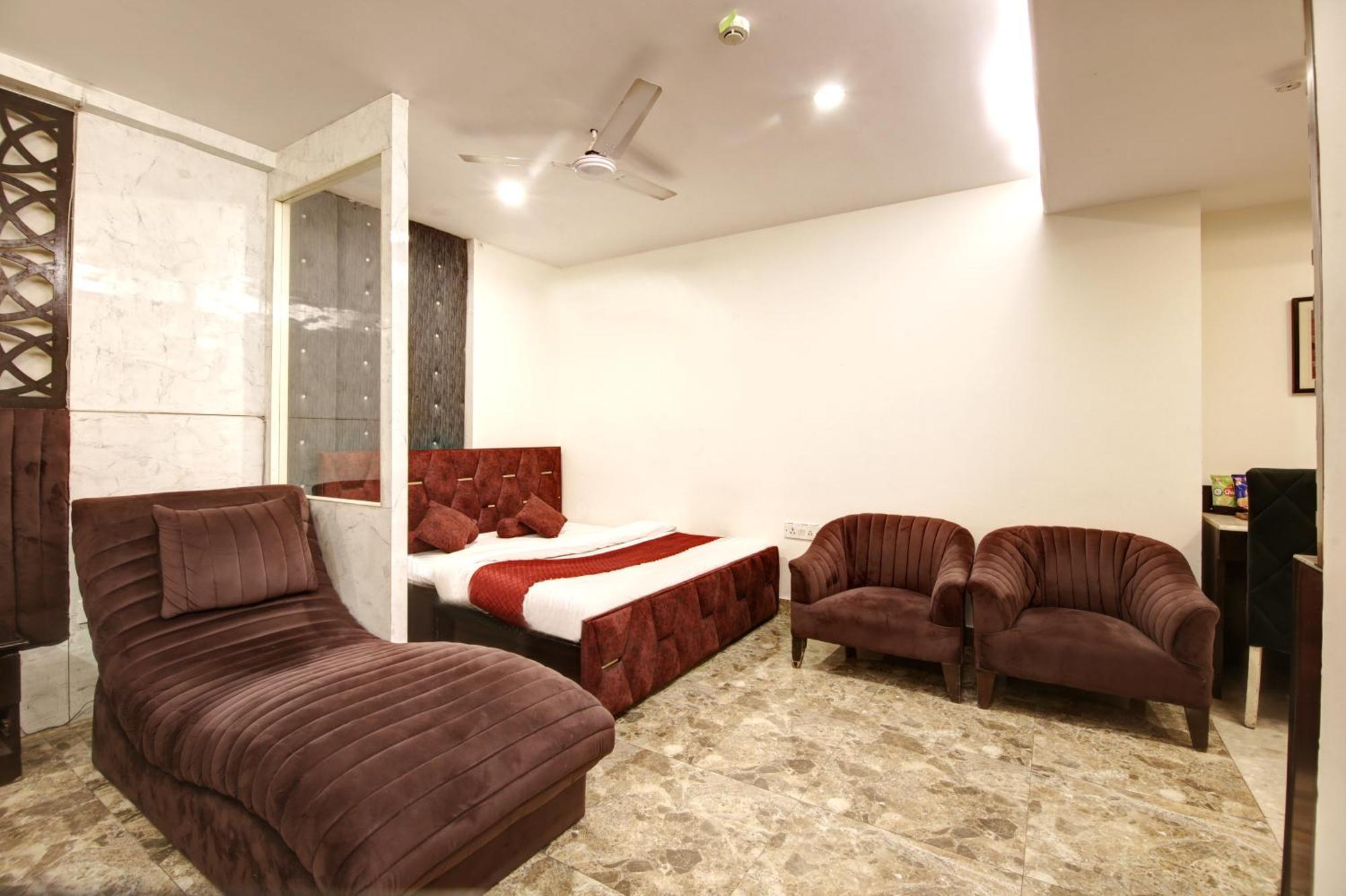Hotel Wk Comfort - Near White Clove 뉴델리 외부 사진