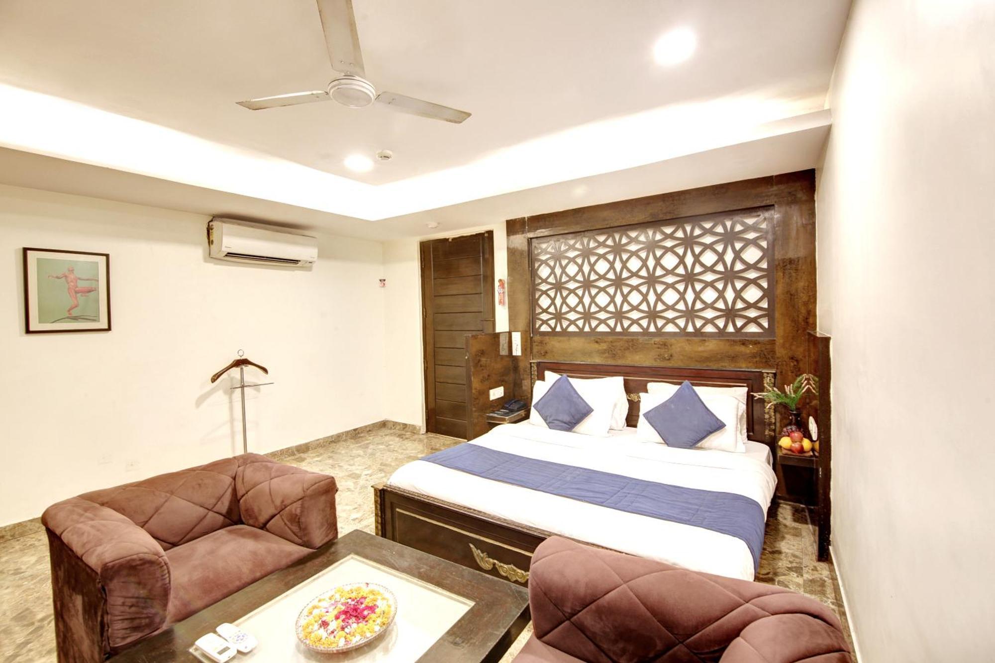 Hotel Wk Comfort - Near White Clove 뉴델리 외부 사진