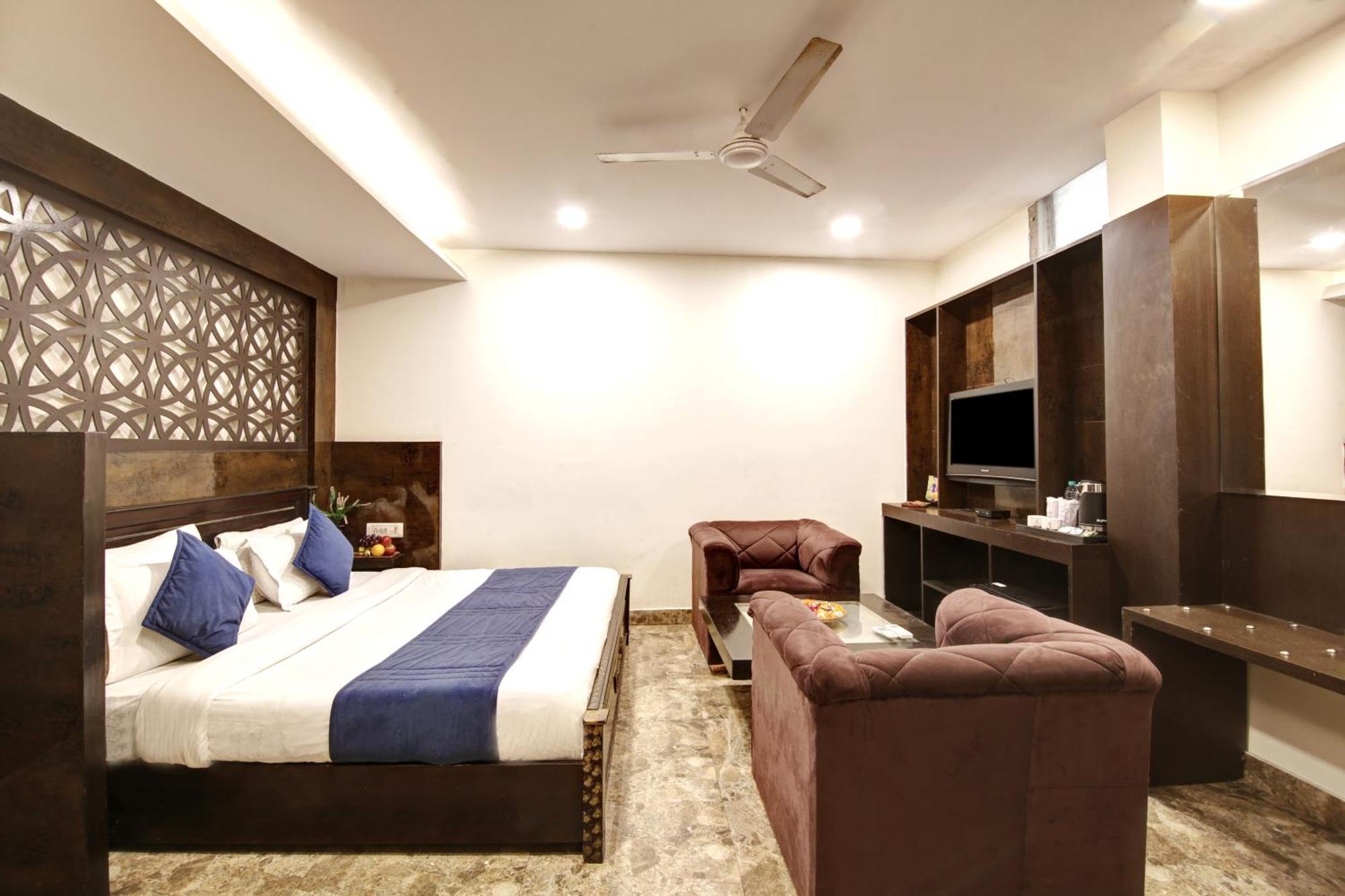 Hotel Wk Comfort - Near White Clove 뉴델리 외부 사진