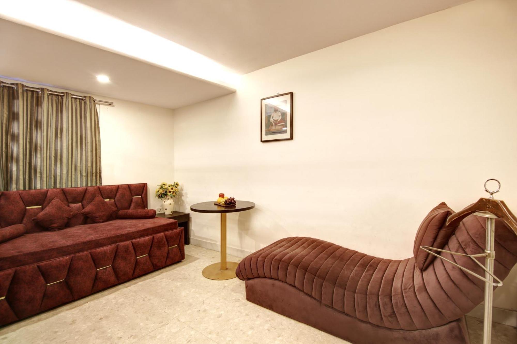 Hotel Wk Comfort - Near White Clove 뉴델리 외부 사진